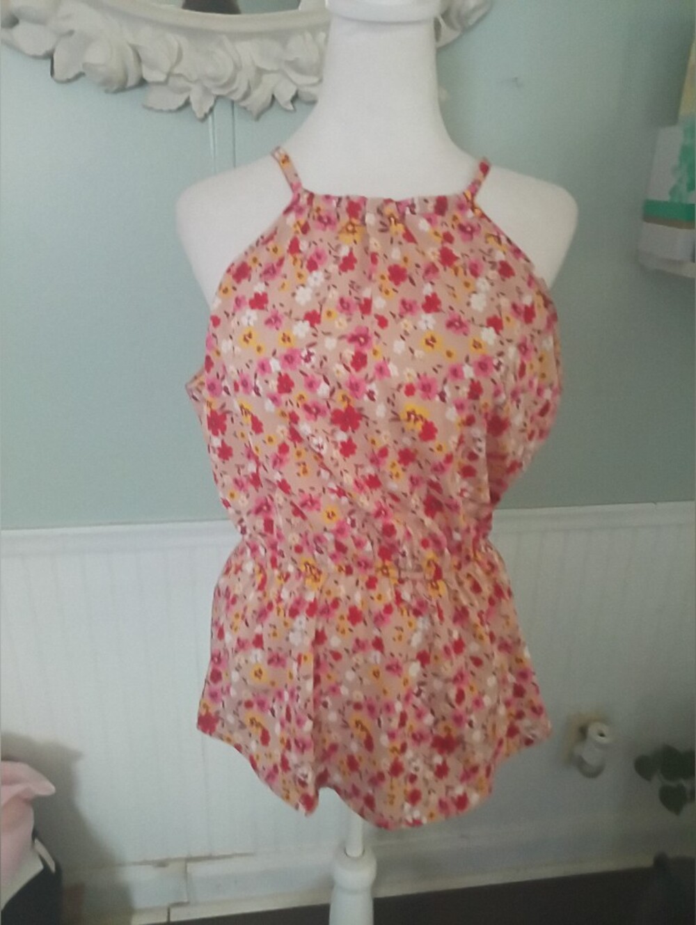 Pink Floral Halter-Style Camisole Top with Elastic Waist